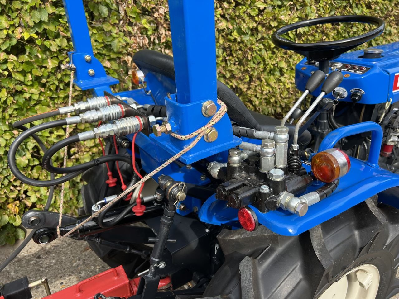 Traktor typu Sonstige ISEKI met Kiepwagen -Loofrekken TX155 4x4 16 pk Hydrauliek, Gebrauchtmaschine v Ulicoten (Obrázek 3)