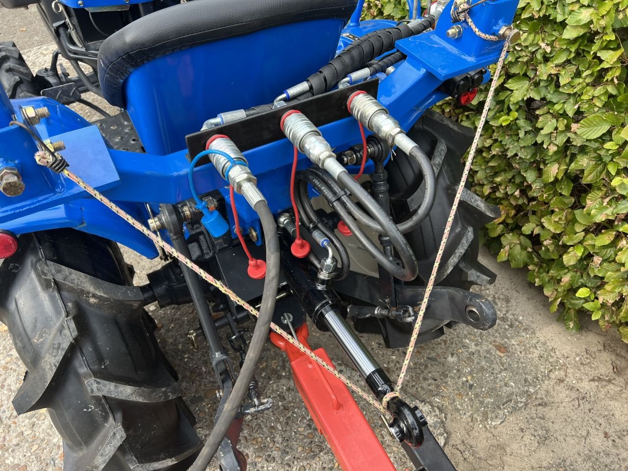 Traktor typu Sonstige ISEKI met Kiepwagen -Loofrekken TX155 4x4 16 pk Hydrauliek, Gebrauchtmaschine v Ulicoten (Obrázek 8)