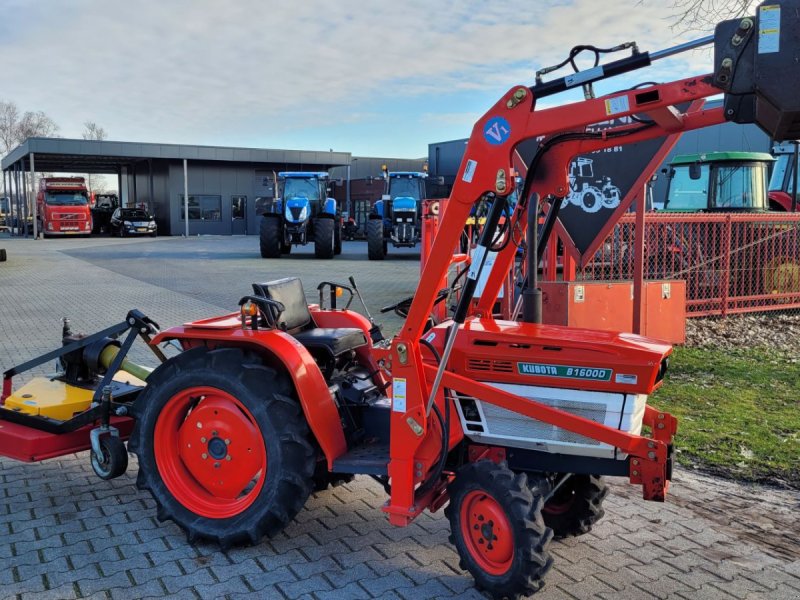 Traktor типа Sonstige Kubota B1600D met voorlader en maaier, Gebrauchtmaschine в Schoonebeek (Фотография 1)
