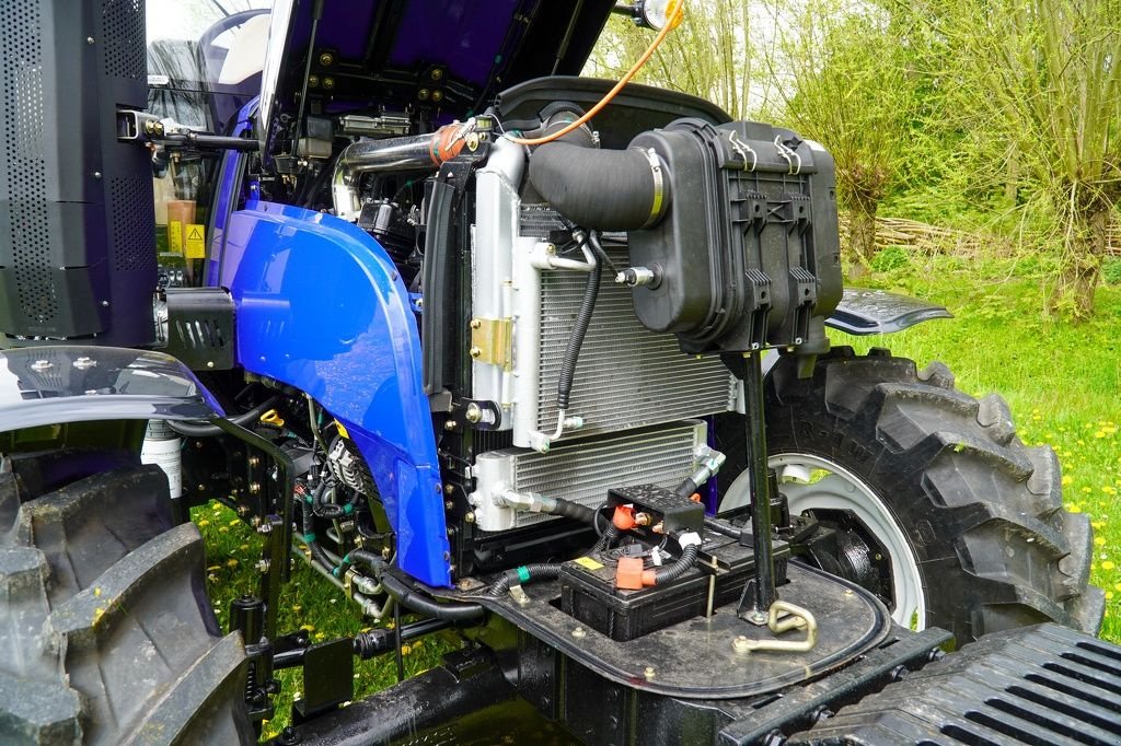 Traktor des Typs Sonstige Lovol M254R M404R M504R M754R M1004R M1104R, Neumaschine in Mijdrecht (Bild 11)