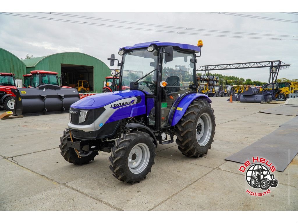 Traktor от тип Sonstige Lovol M404C, Neumaschine в MIJNSHEERENLAND (Снимка 4)