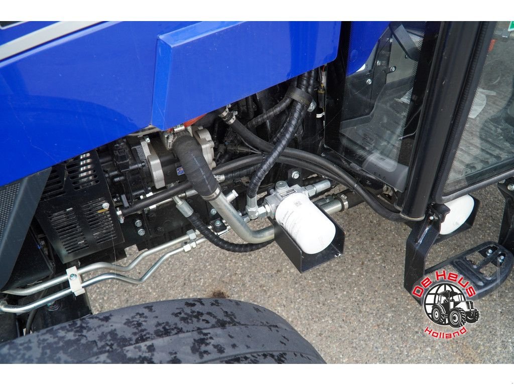 Traktor του τύπου Sonstige Lovol M404C, Neumaschine σε MIJNSHEERENLAND (Φωτογραφία 10)