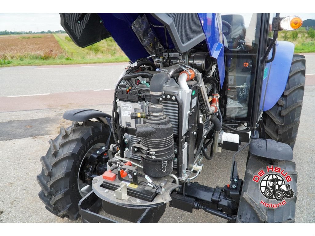 Traktor του τύπου Sonstige Lovol M404C, Neumaschine σε MIJNSHEERENLAND (Φωτογραφία 9)