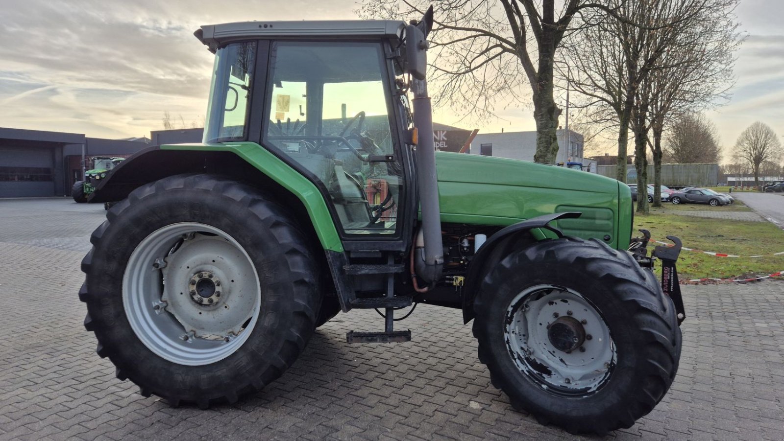 Traktor от тип Sonstige Massey Ferguson 6270 Dynashift met Kruip Fronthef PTO, Gebrauchtmaschine в Schoonebeek (Снимка 8)