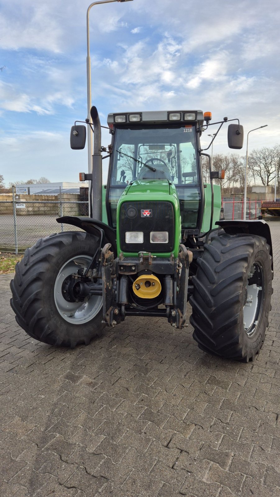 Traktor от тип Sonstige Massey Ferguson 6270 Dynashift met Kruip Fronthef PTO, Gebrauchtmaschine в Schoonebeek (Снимка 3)