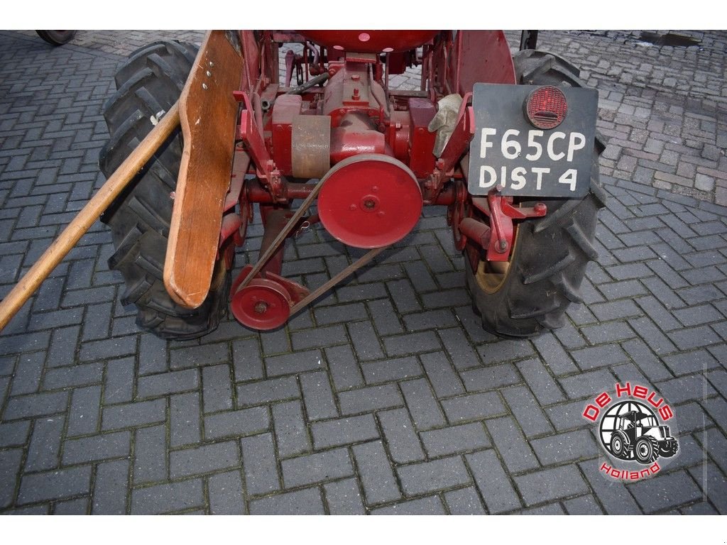 Traktor типа Sonstige Massey Harris Pony, Gebrauchtmaschine в MIJNSHEERENLAND (Фотография 4)