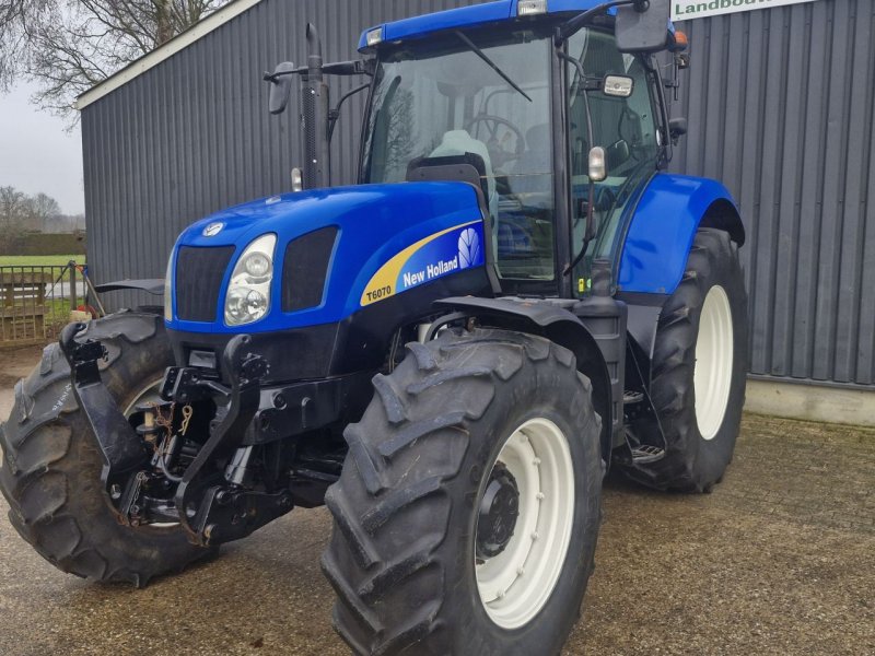 Traktor типа Sonstige New holland T6070 T6030 Range Command, Gebrauchtmaschine в Daarle (Фотография 1)