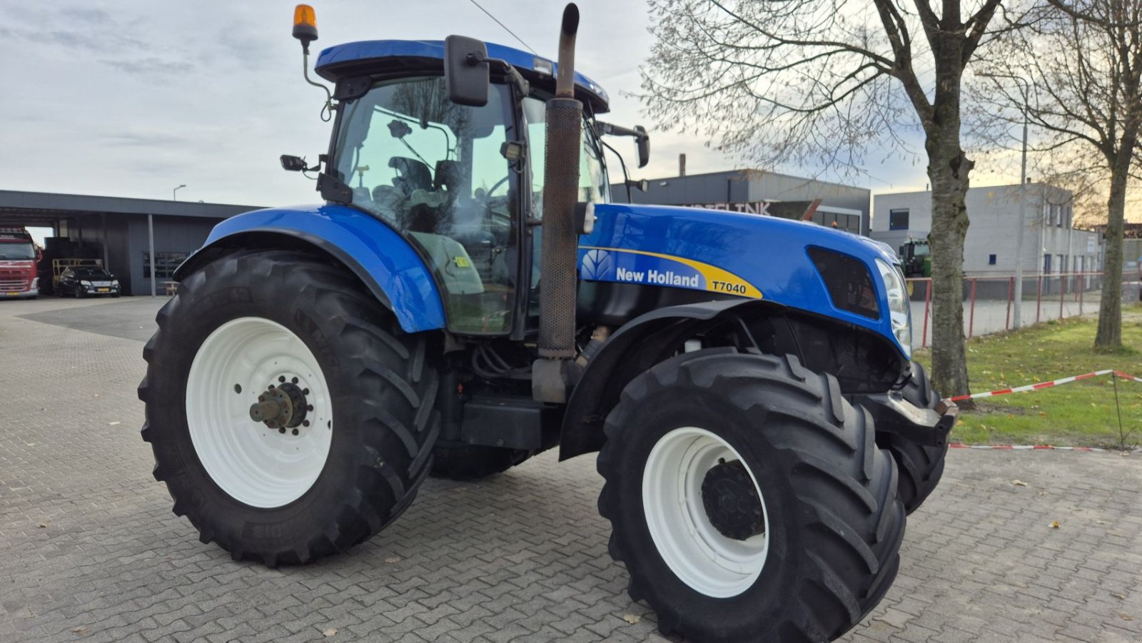 Traktor типа Sonstige New Holland T7040 PC 40 Kmh eco Luchtdruk, Gebrauchtmaschine в Schoonebeek (Фотография 1)