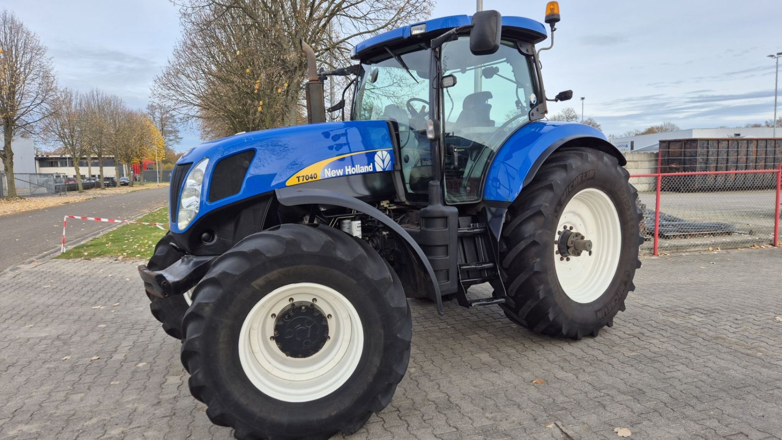 Traktor del tipo Sonstige New Holland T7040 PC Lucht geveerde vooras en cabine, Gebrauchtmaschine en Schoonebeek (Imagen 2)