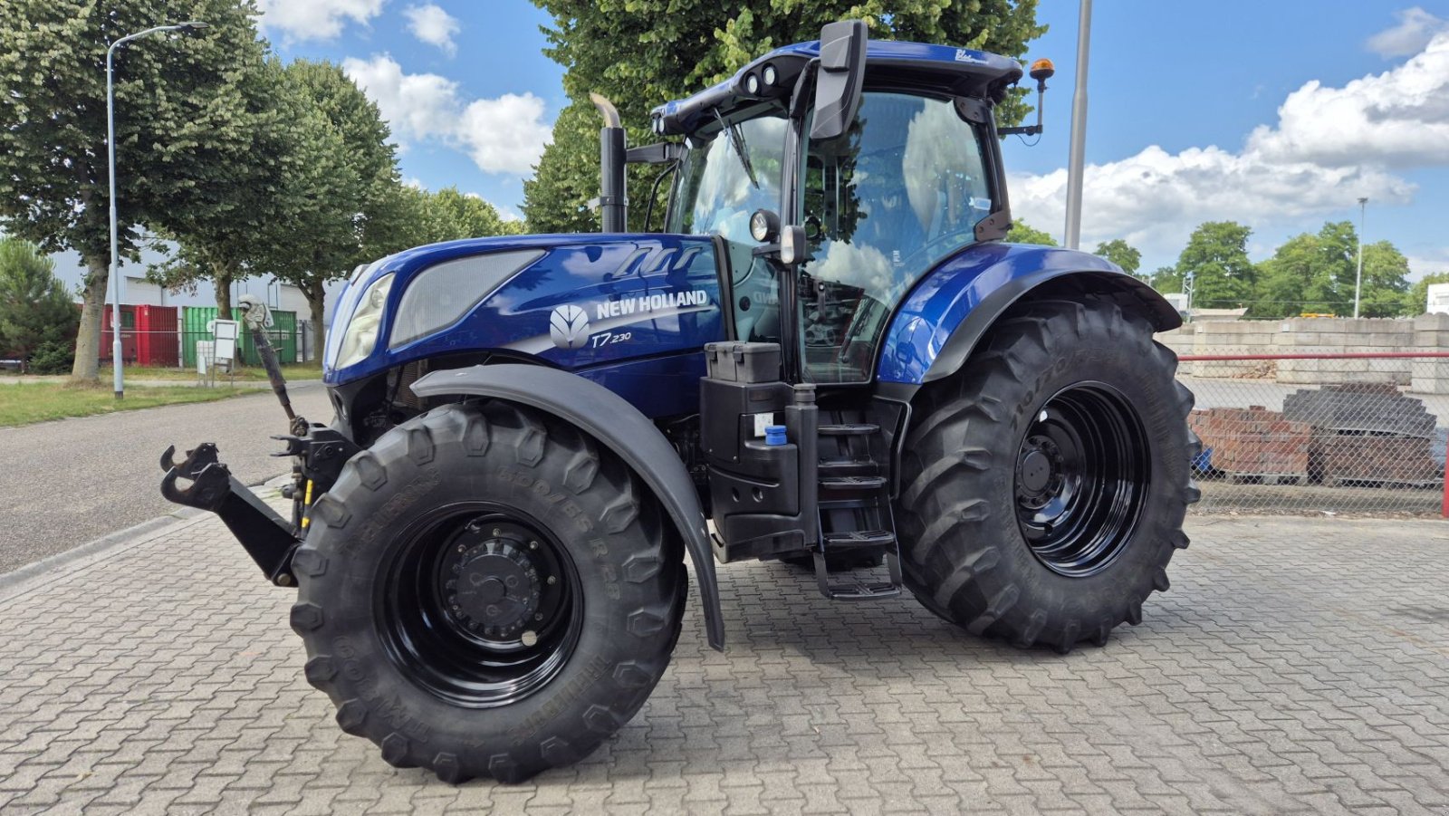 Traktor типа Sonstige New Holland T7.230 PC 40Kmh Lucht Fronthef PTO BluePower, Gebrauchtmaschine в Schoonebeek (Фотография 2)