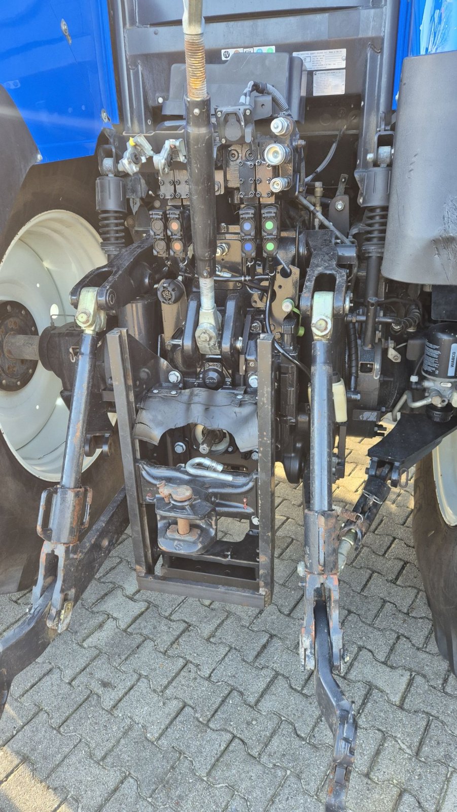 Traktor типа Sonstige NEW HOLLAND T7.315 HD AC 40Kmh Fronthef en Lucht, Gebrauchtmaschine в Schoonebeek (Фотография 7)