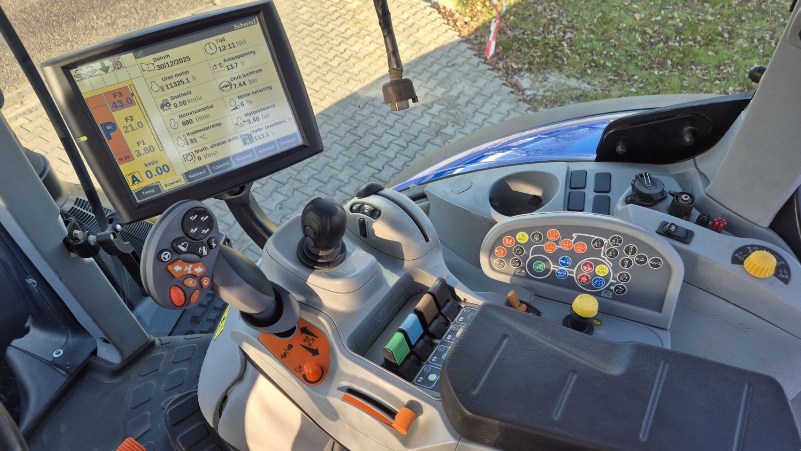 Traktor типа Sonstige NEW HOLLAND T7.315 HD AC 40Kmh Fronthef en Lucht, Gebrauchtmaschine в Schoonebeek (Фотография 10)