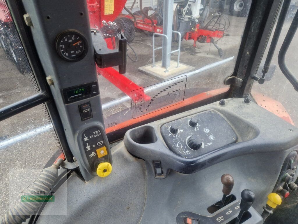 Traktor of the type Sonstige NEW HOLLAND TS110, Gebrauchtmaschine in Amstetten (Picture 10)