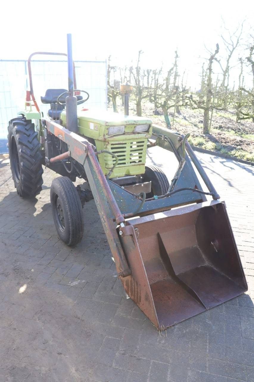 Traktor del tipo Sonstige Onbekend, Gebrauchtmaschine In Antwerpen (Immagine 8)