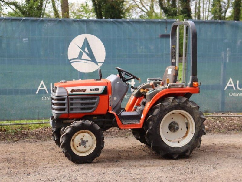 Traktor Türe ait Sonstige Onbekend, Gebrauchtmaschine içinde Antwerpen (resim 1)
