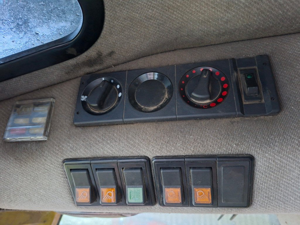 Traktor типа Sonstige SKH90 Traktor, Gebrauchtmaschine в Chur (Фотография 11)