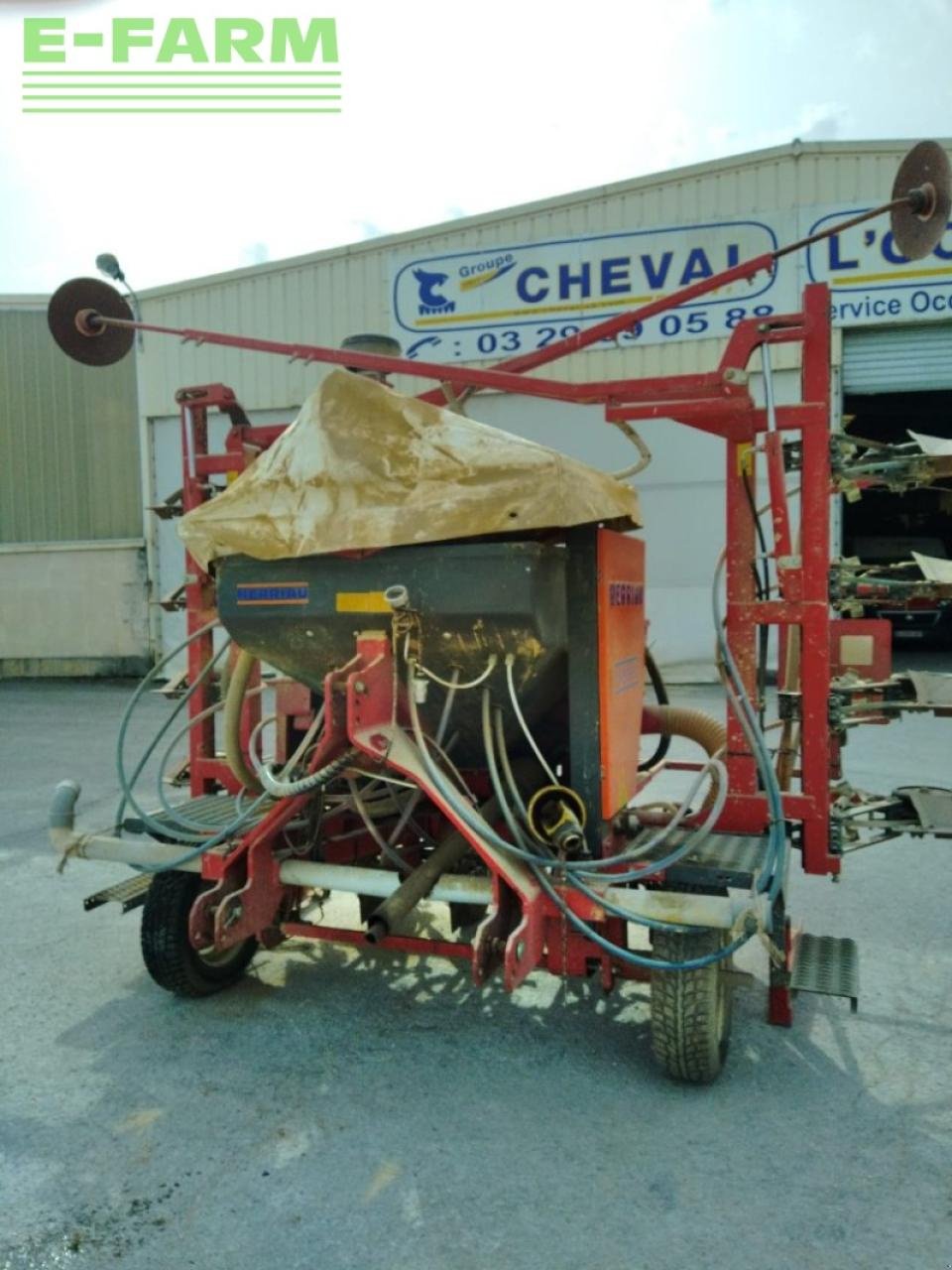 Traktor des Typs Sonstige sp 12 turbo sem, Gebrauchtmaschine in CHAUVONCOURT (Bild 3)