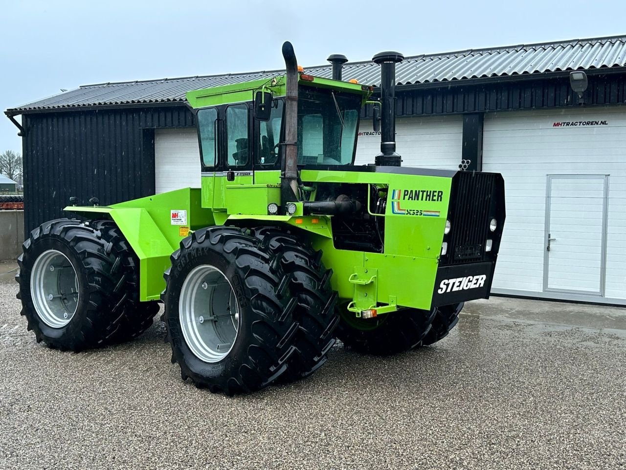 Traktor типа Sonstige STEIGER ST325, Gebrauchtmaschine в Linde (dr) (Фотография 6)
