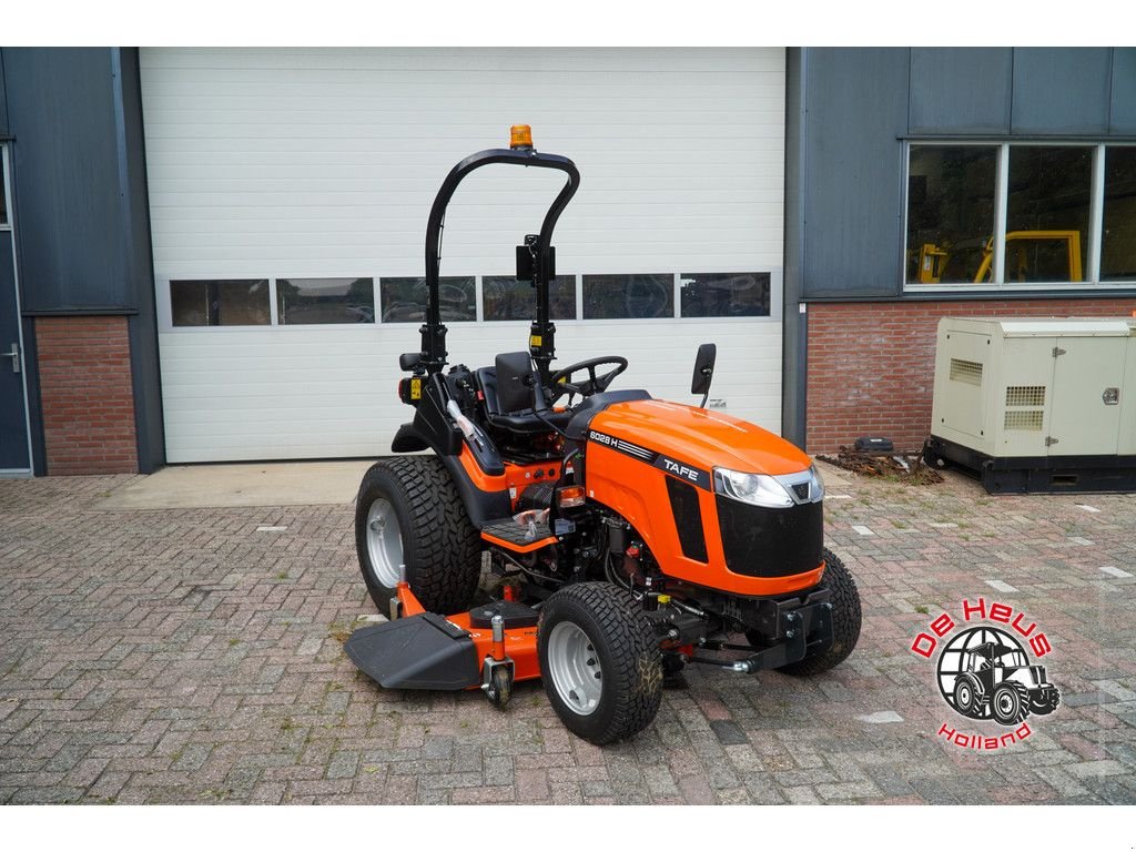 Traktor a típus Sonstige Tafe 6028 HST, Neumaschine ekkor: MIJNSHEERENLAND (Kép 11)