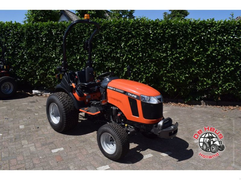 Traktor del tipo Sonstige Tafe 6028M, Neumaschine In MIJNSHEERENLAND (Immagine 1)