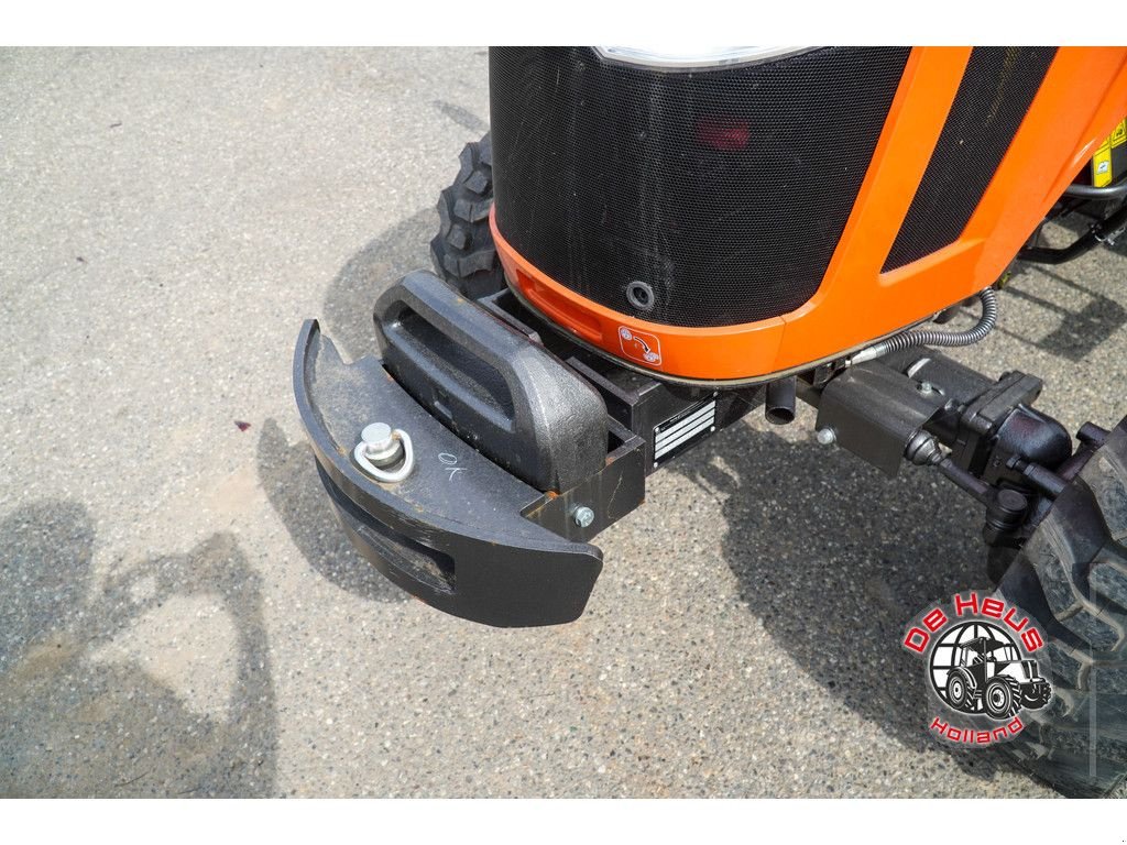 Traktor of the type Sonstige Tafe 6028M, Neumaschine in MIJNSHEERENLAND (Picture 8)