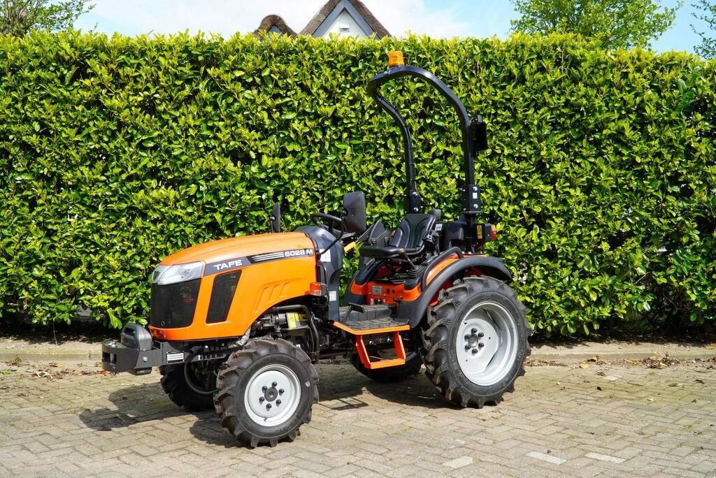 Traktor typu Sonstige Tafe 6028M, Gebrauchtmaschine v Mijdrecht (Obrázek 3)