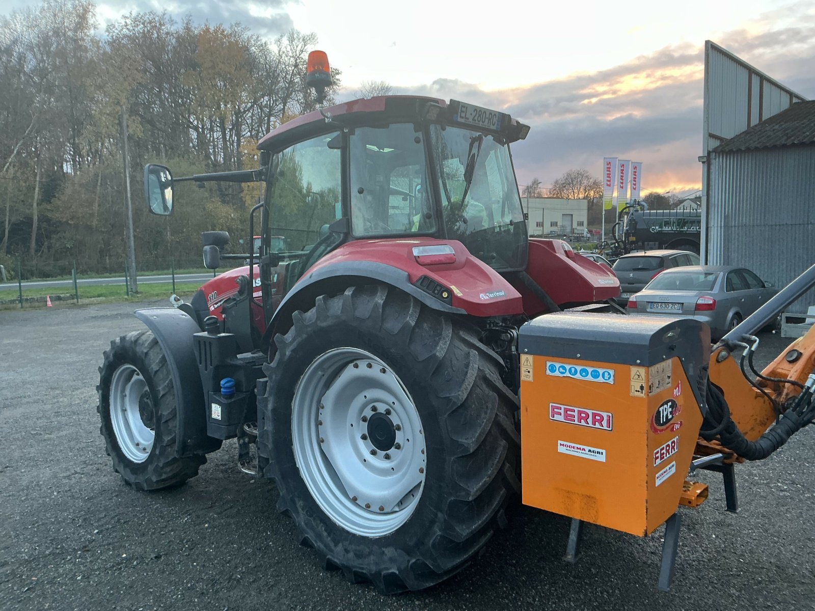 Traktor a típus Sonstige TRACTEUR CASE IH LUXXUM 110, Gebrauchtmaschine ekkor: ST CLEMENT DE LA PLACE (Kép 5)