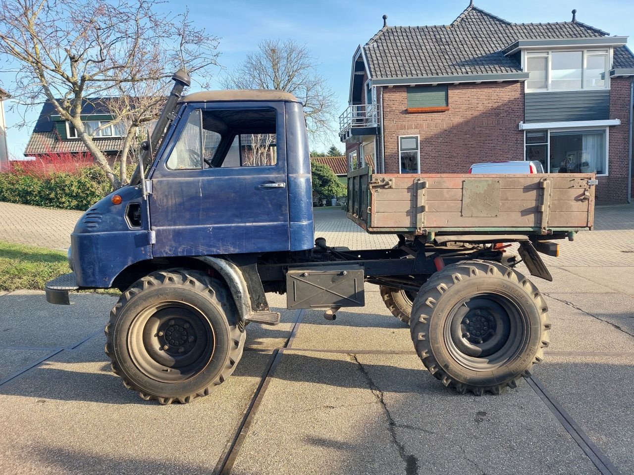 Traktor des Typs Sonstige Unimog 411, Gebrauchtmaschine in Ouderkerk aan den IJssel (Bild 1)