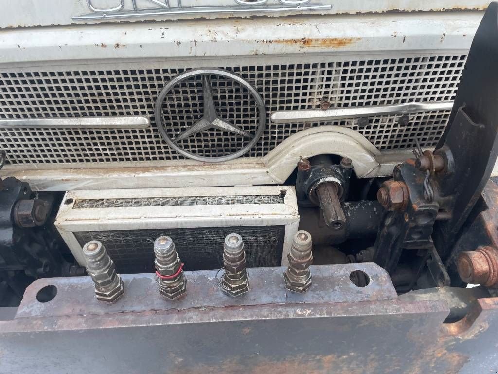 Traktor типа Sonstige Unimog 416 406 Diesel, Gebrauchtmaschine в Udenhout (Фотография 2)