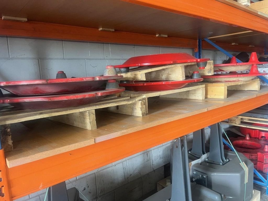 Traktor des Typs Sonstige Wielgewichten a 300 kg, Gebrauchtmaschine in Hapert (Bild 6)