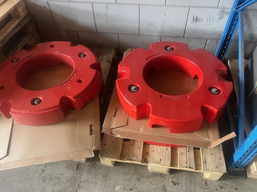 Traktor des Typs Sonstige Wielgewichten a 300 kg, Gebrauchtmaschine in Hapert (Bild 4)