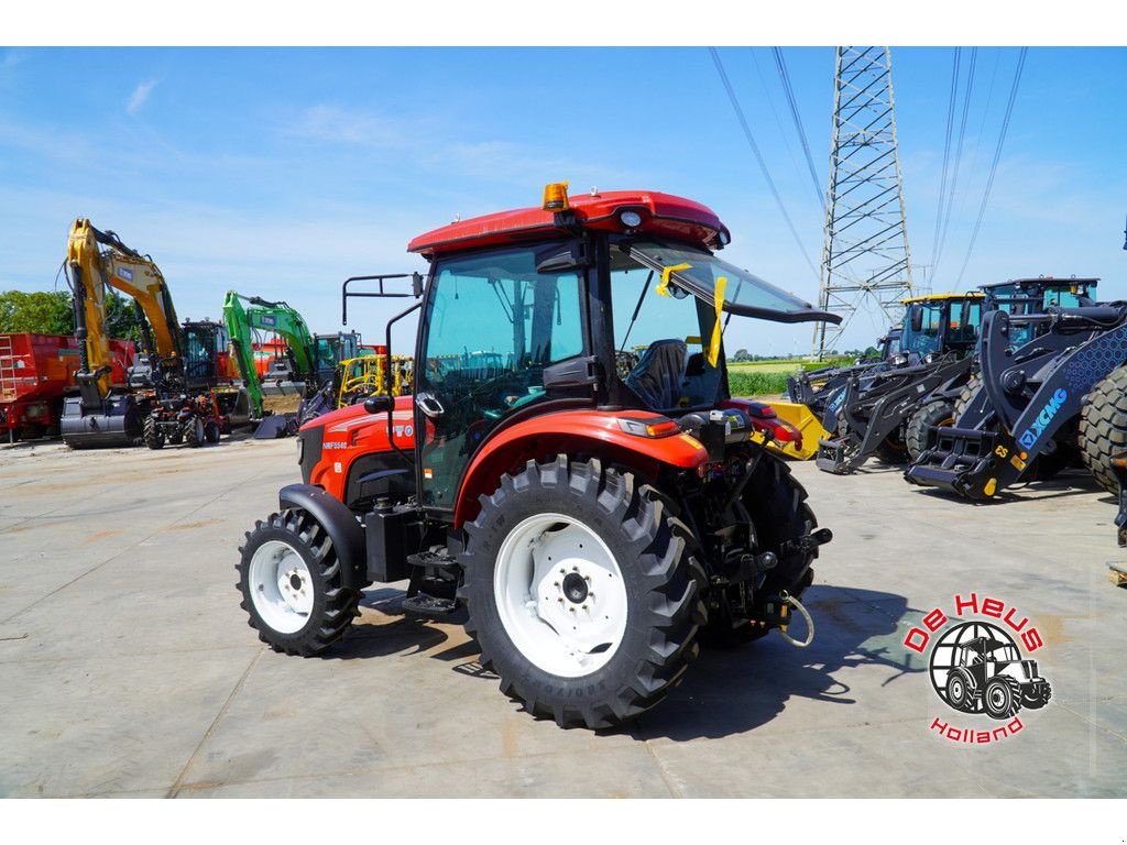 Traktor of the type Sonstige YTO NMF554C, Neumaschine in MIJNSHEERENLAND (Picture 5)