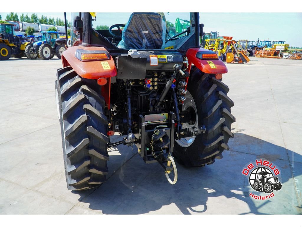 Traktor of the type Sonstige YTO NMF554C, Neumaschine in MIJNSHEERENLAND (Picture 4)