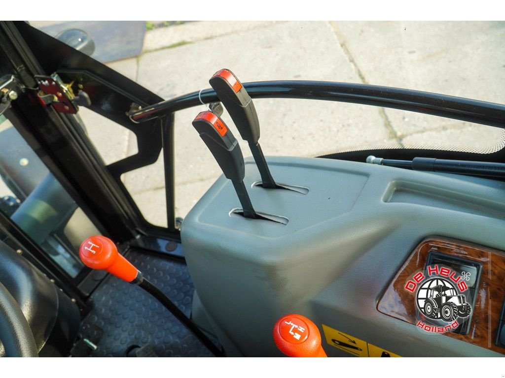 Traktor του τύπου Sonstige YTO NMF554C, Neumaschine σε MIJNSHEERENLAND (Φωτογραφία 6)