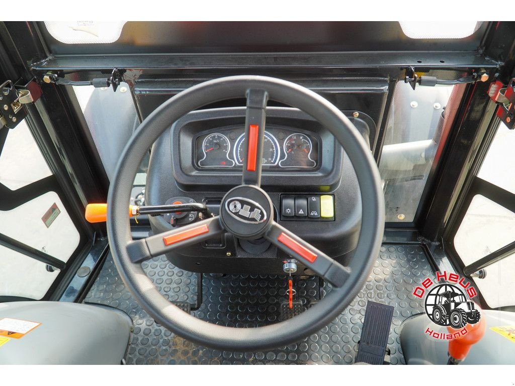 Traktor des Typs Sonstige YTO NMF554C, Neumaschine in MIJNSHEERENLAND (Bild 5)