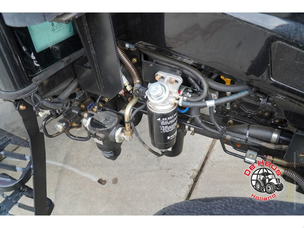 Traktor des Typs Sonstige YTO NMF704C, Neumaschine in MIJNSHEERENLAND (Bild 9)