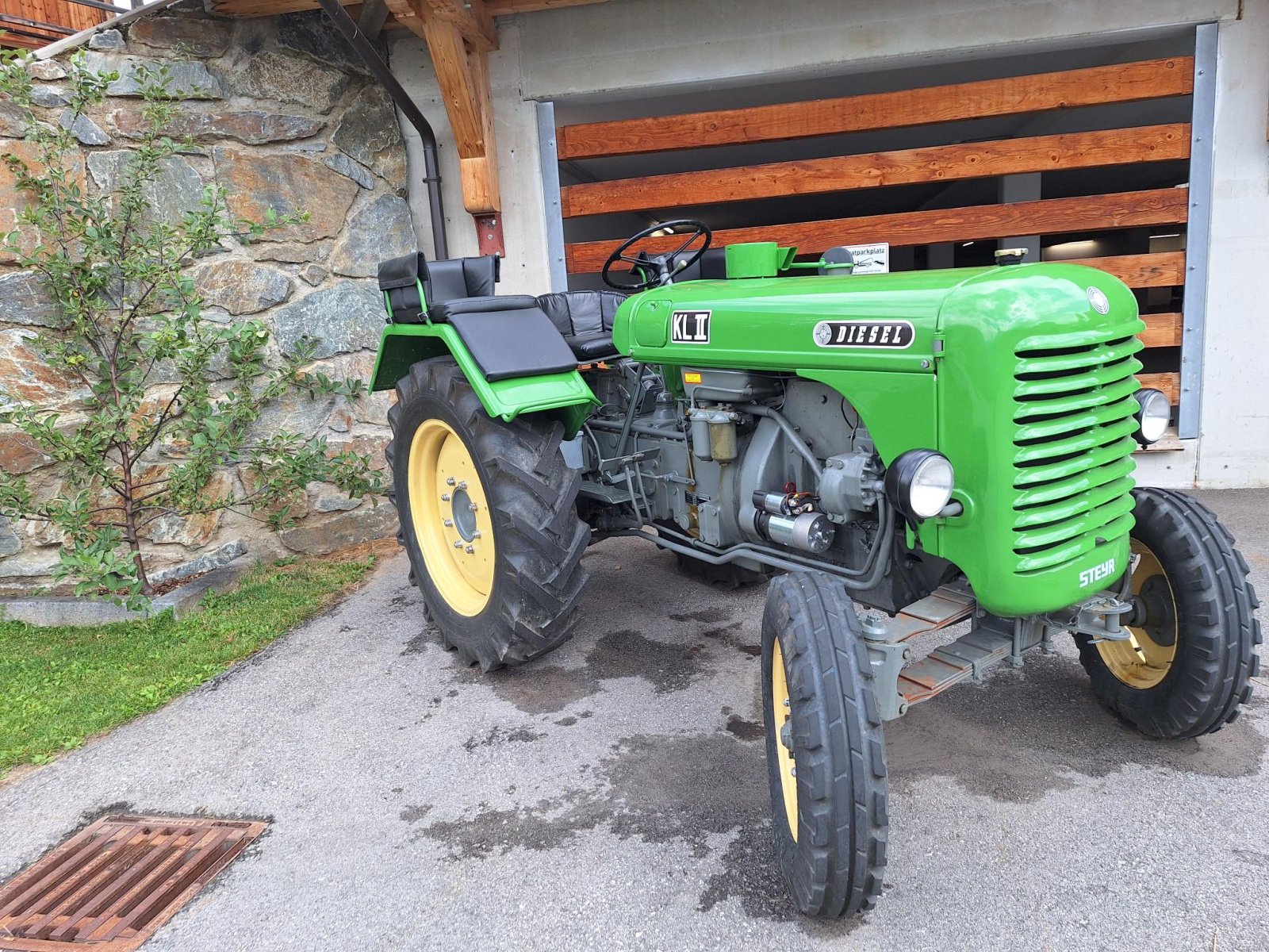Traktor van het type Steyr 180, Gebrauchtmaschine in Obertilliach (Foto 1)