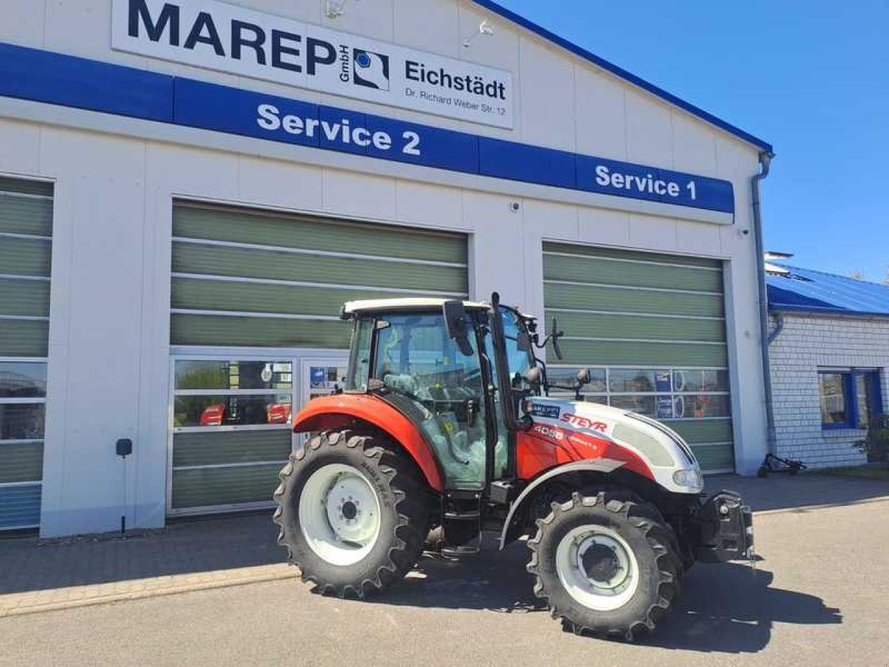 Traktor del tipo Steyr 4055 KOMPAKT S, Neumaschine en Vehlow (Imagen 3)