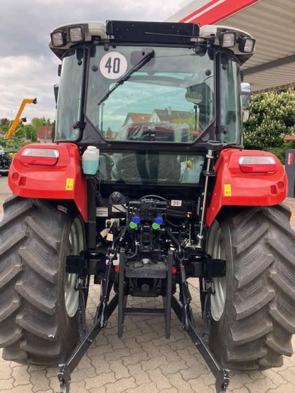 Traktor of the type Steyr 4055 S Kompakt, Neumaschine in Ostrach (Picture 4)
