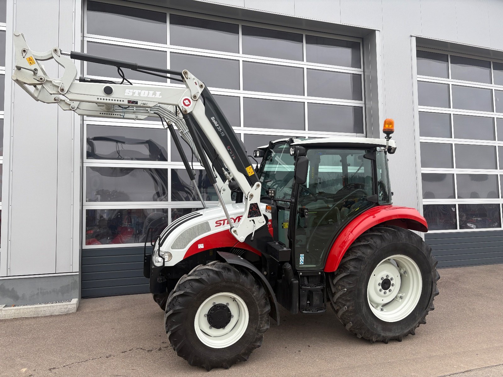 Traktor typu Steyr 4055 S Kompakt, Gebrauchtmaschine w Nittenau (Zdjęcie 2)