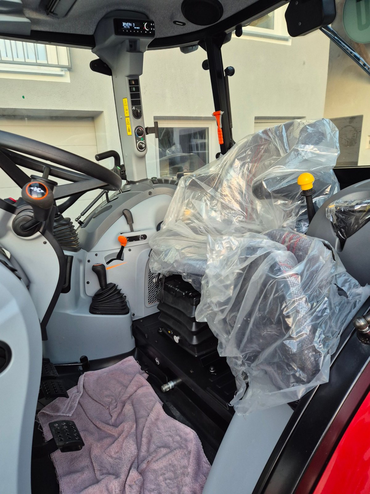 Traktor tip Steyr 4065 S Kompakt, Neumaschine in Petersdorf (Poză 11)