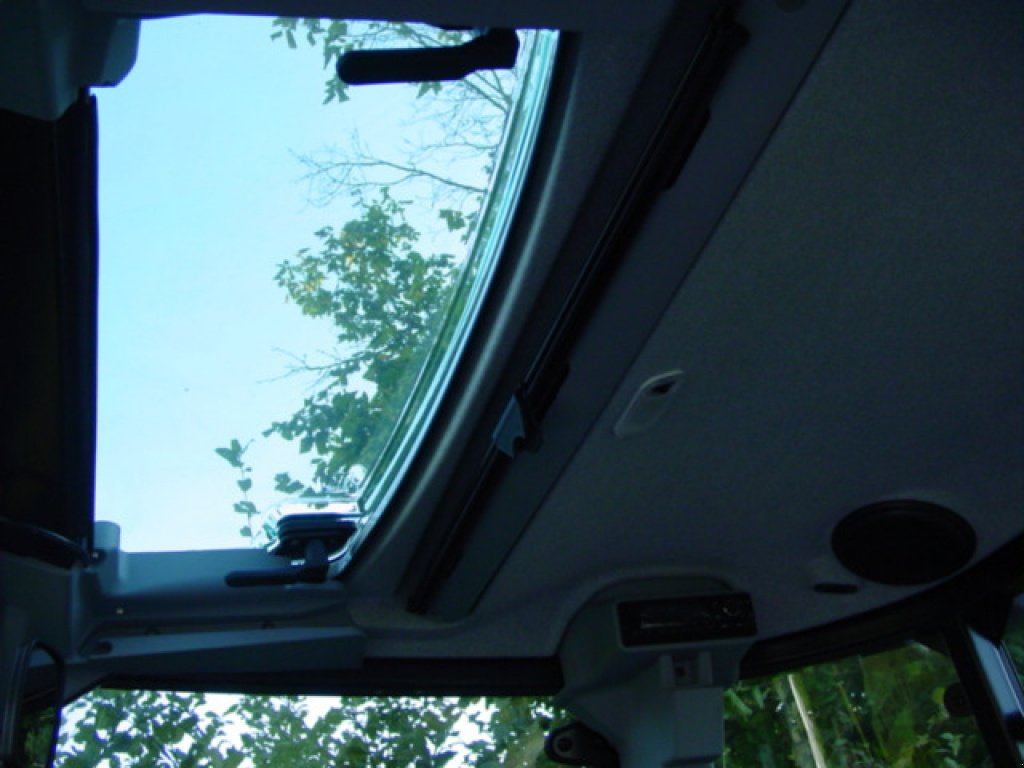 Traktor des Typs Steyr 4065 S Kompakt, Neumaschine in Viechtach (Bild 5)