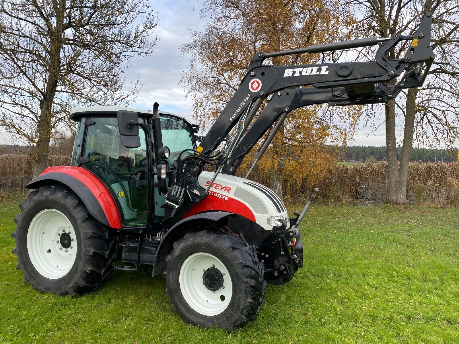 Traktor Türe ait Steyr 4075 Eco Kompakt Multi, Gebrauchtmaschine içinde Dürrwangen (resim 9)