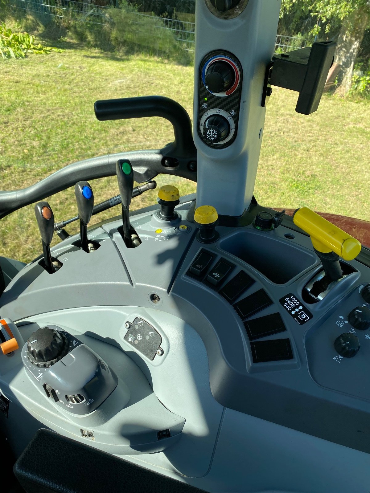 Traktor Türe ait Steyr 4075 Eco Kompakt Multi, Gebrauchtmaschine içinde Dürrwangen (resim 13)