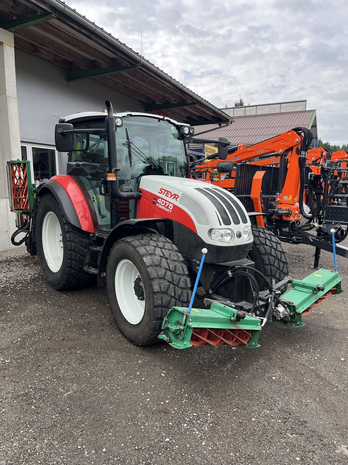 Traktor van het type Steyr 4075 Kompakt ET Profi, Gebrauchtmaschine in Bad Leonfelden (Foto 2)