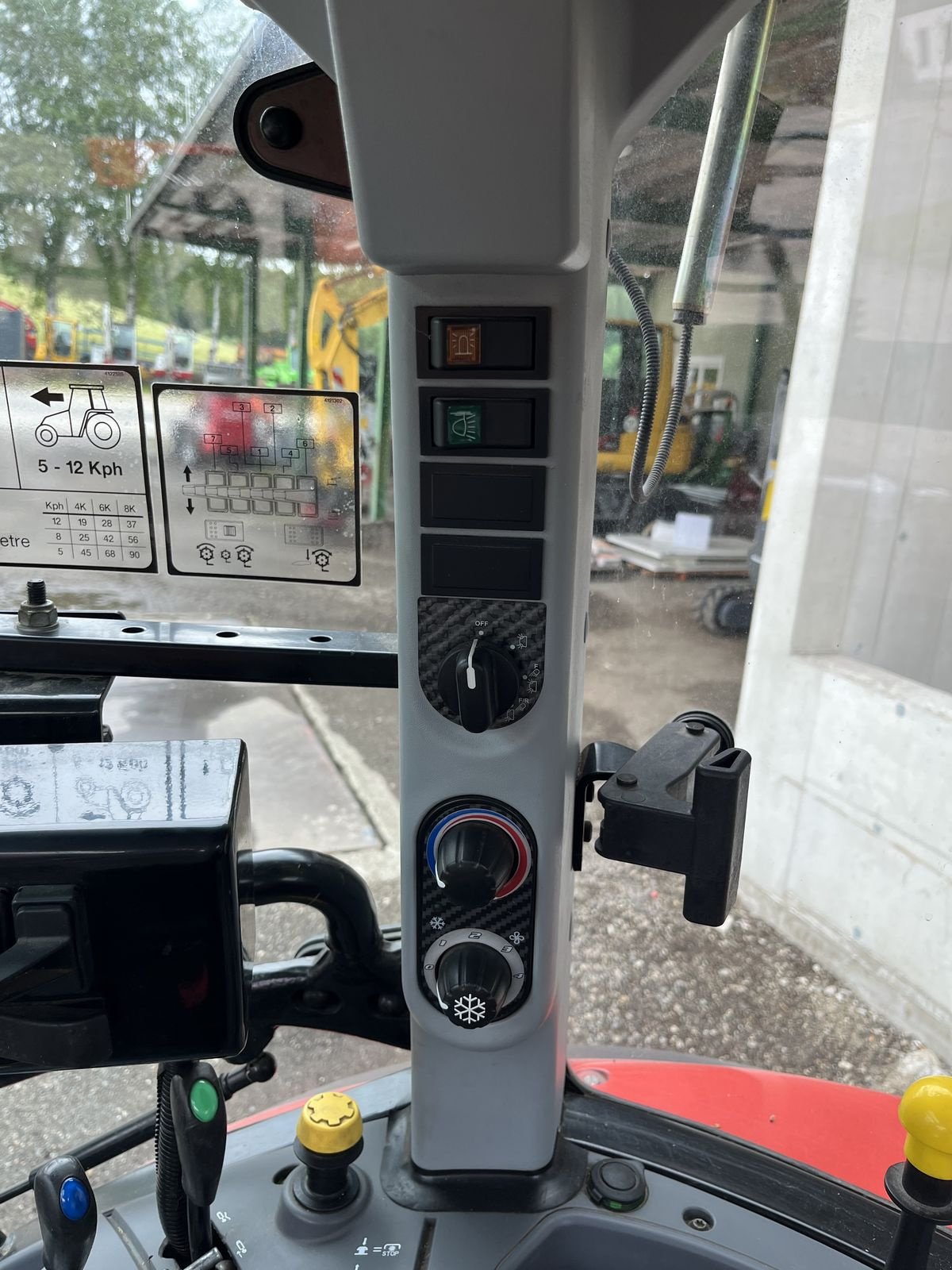 Traktor van het type Steyr 4075 Kompakt ET Profi, Gebrauchtmaschine in Bad Leonfelden (Foto 17)