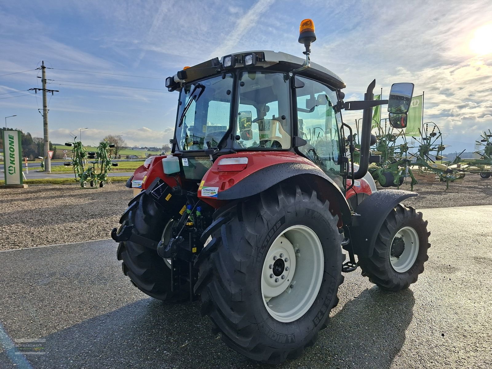 Traktor van het type Steyr 4075 Kompakt S St.V, Neumaschine in Gampern (Foto 8)