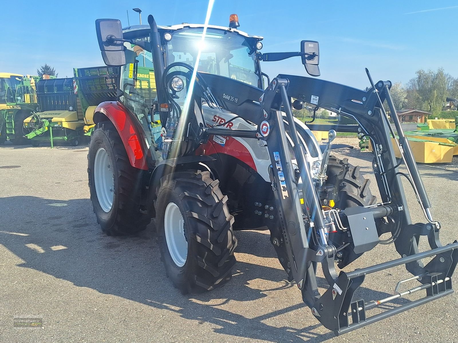 Traktor типа Steyr 4075 Kompakt S St.V, Neumaschine в Gampern (Фотография 4)