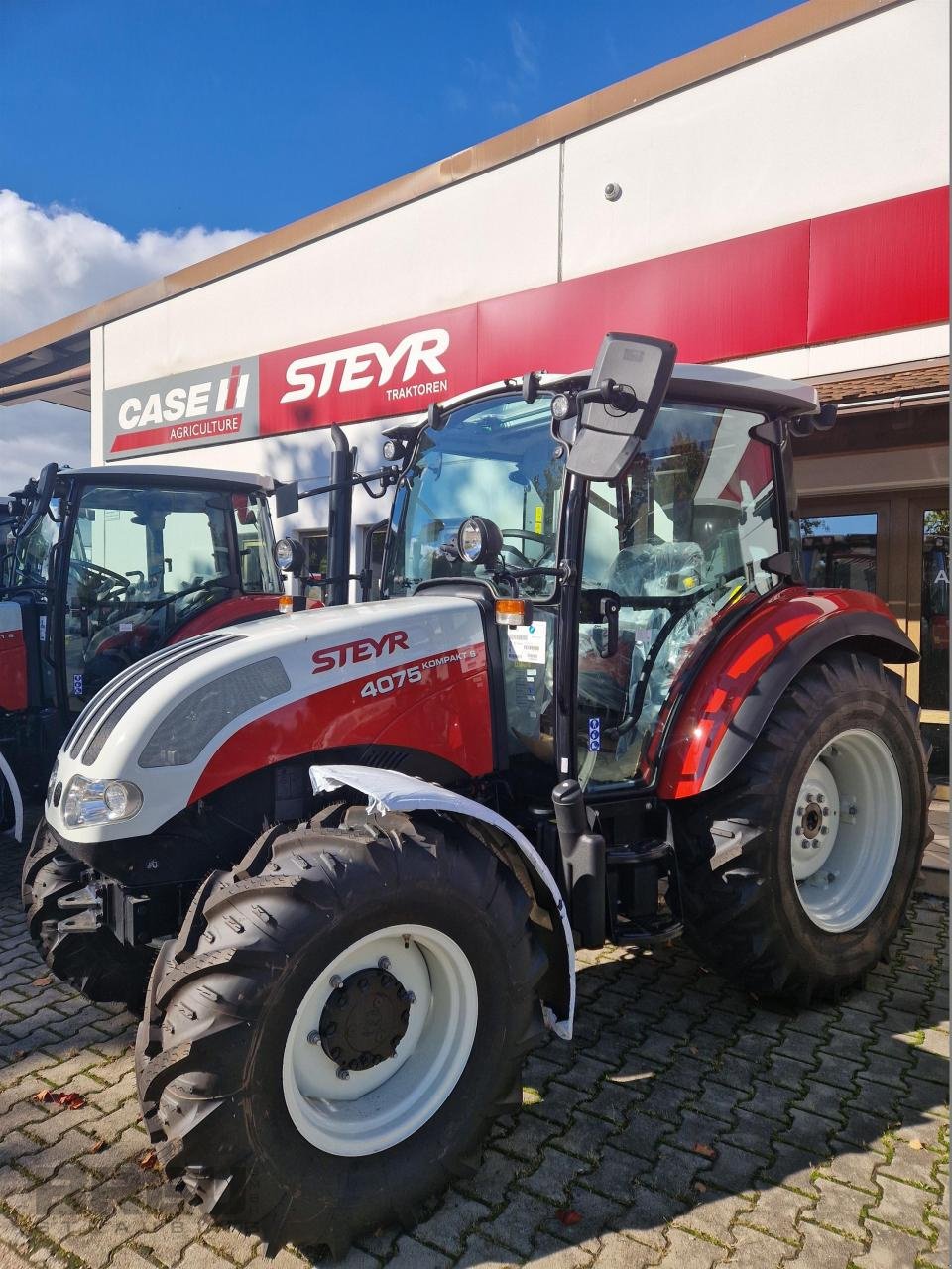 Traktor typu Steyr 4075 Kompakt S, Gebrauchtmaschine v Straubing (Obrázek 2)