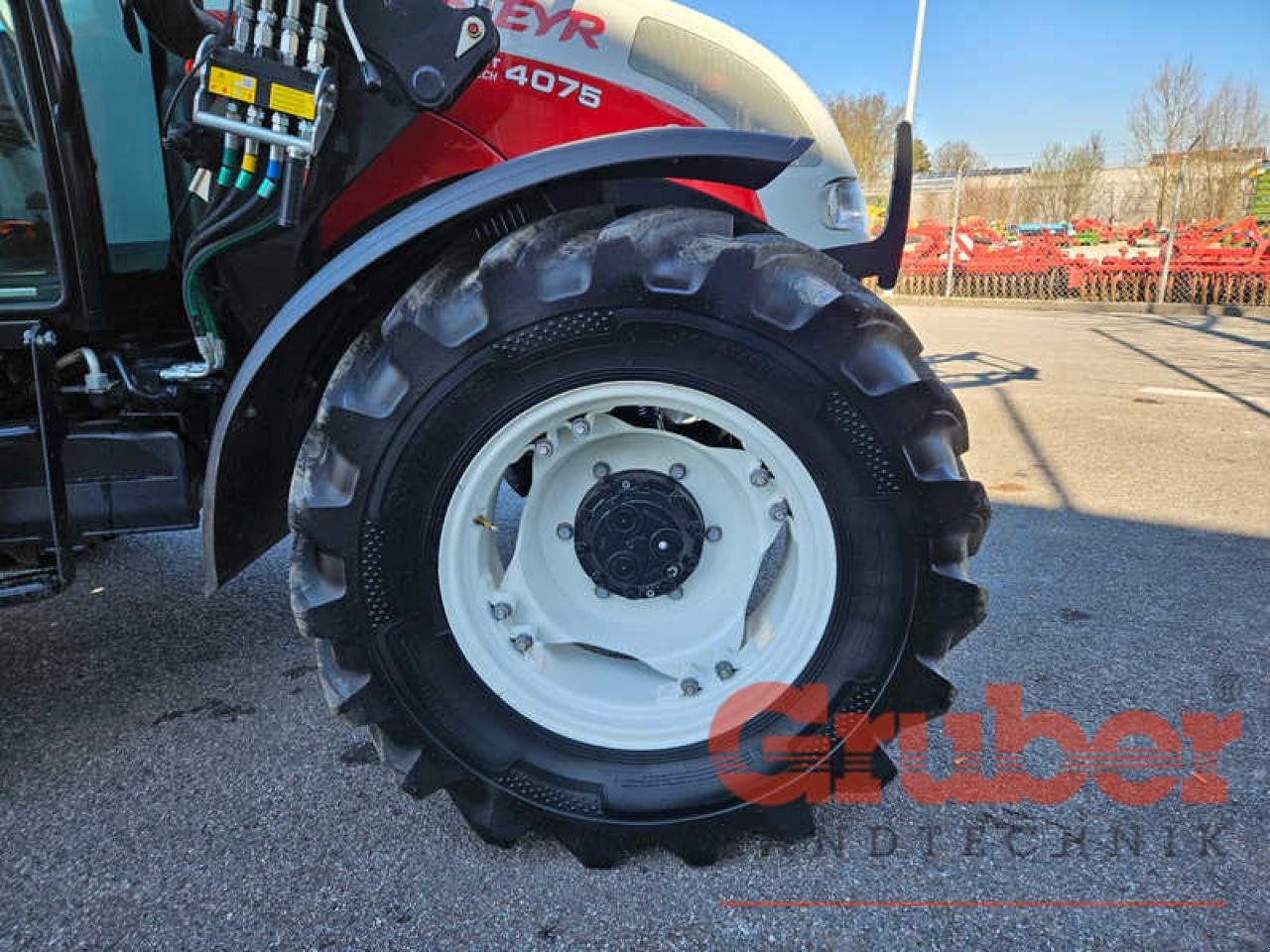 Traktor типа Steyr 4075 Kompakt, Gebrauchtmaschine в Ampfing (Фотография 7)